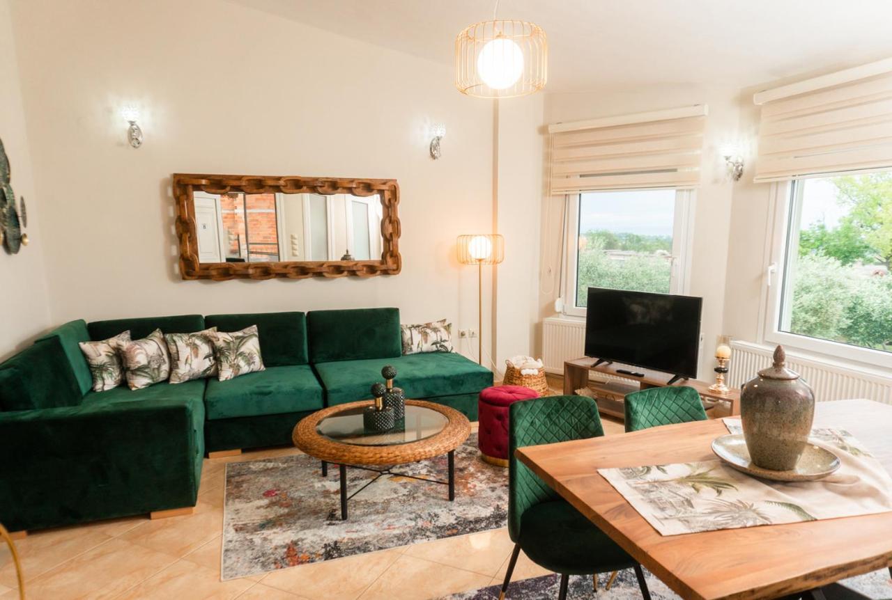 Aelia Villa Leptokarya Плака Литохору Екстериор снимка